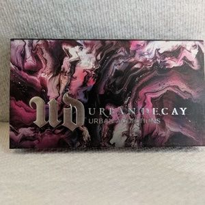 Urban Decay Urban Addictions Palette